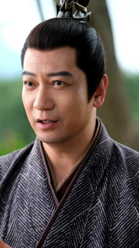 都说王启年一掌震退四大宗师，这纯属瞎编，别再被这种离谱传闻给骗了。王启年