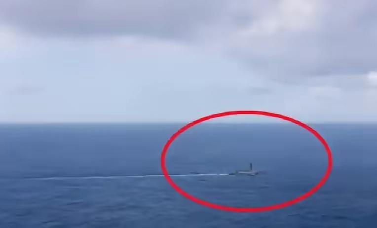 美国突然高调表态支持日本，南海局势一下子就紧张起来！最新卫星图像能看到，