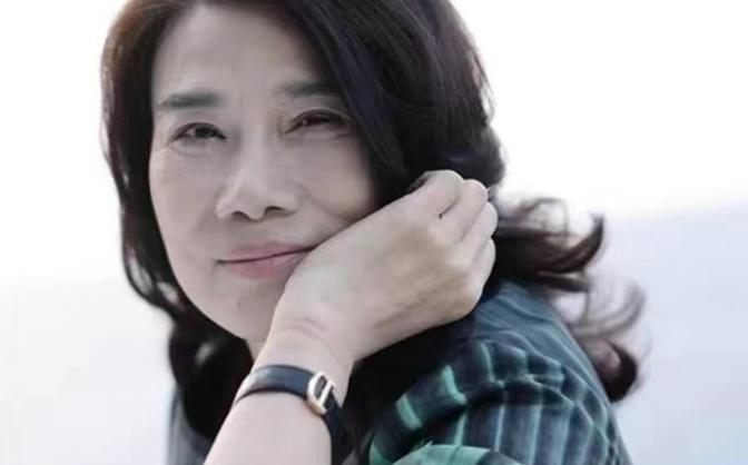 2015年，魏银仓用手段把董明珠耍得团团转，并成功骗取26亿，之后又麻利地逃往美