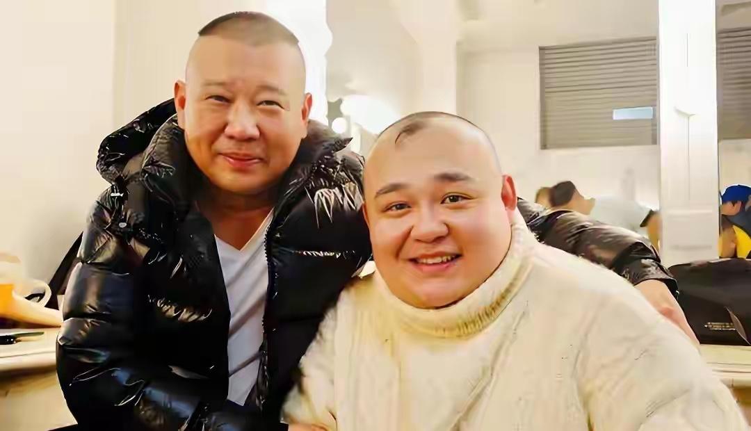 【杨鹤通被撤销原因究竟是什么呢？】今日下午，德云社发文撤销杨鹤通教学主任一职，