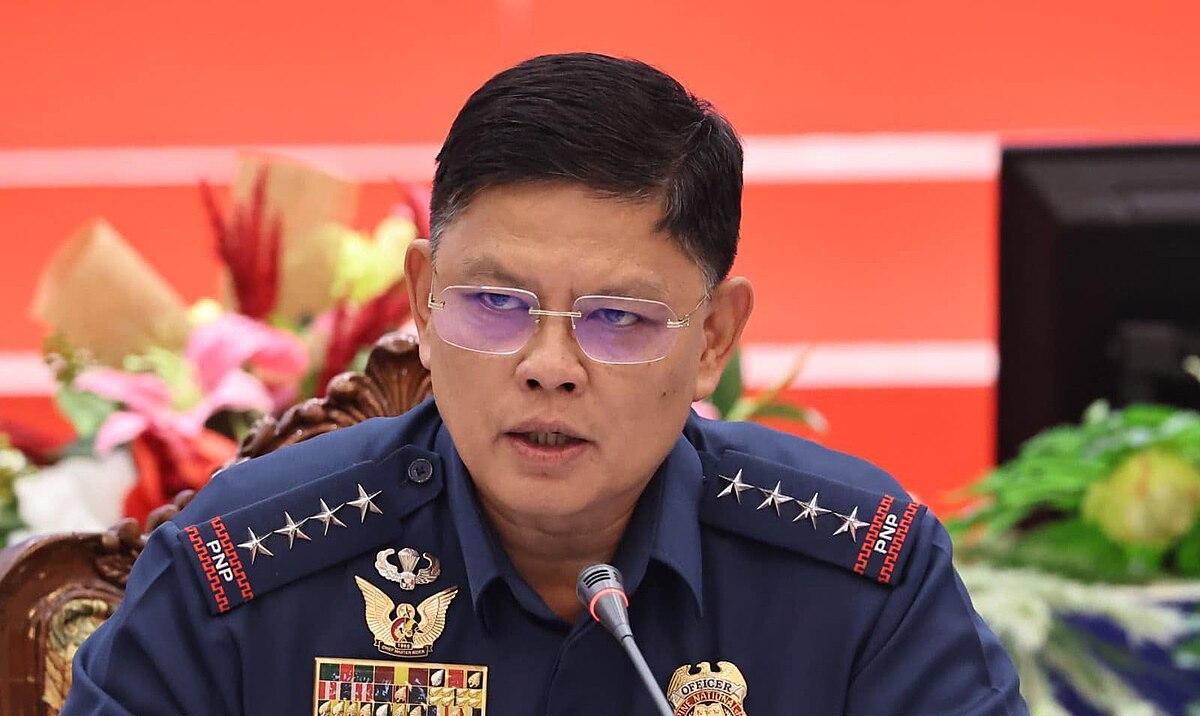 【马杜两家新一轮交锋将至，菲律宾警方突然换帅，小马科斯想要故技重施，同样将莎拉送