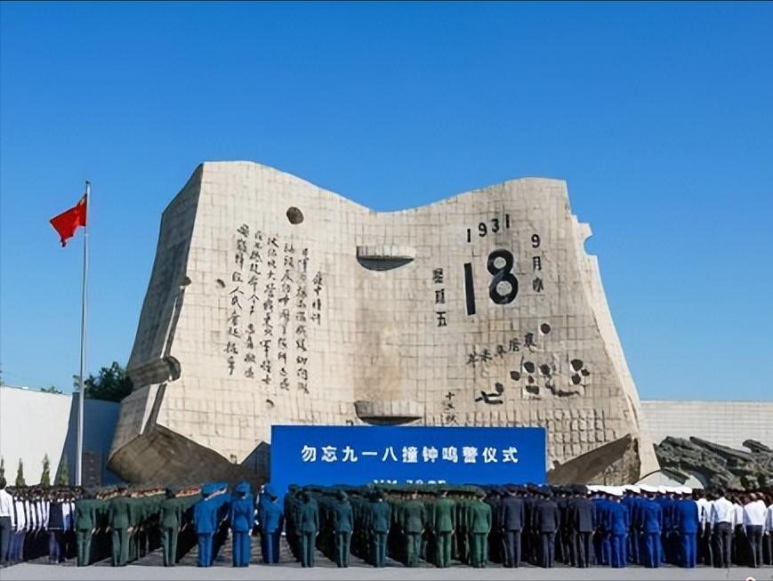 必须道歉！新加坡《联合早报》必须因为频频针对中国诚恳向中国人民致歉！咱今天不