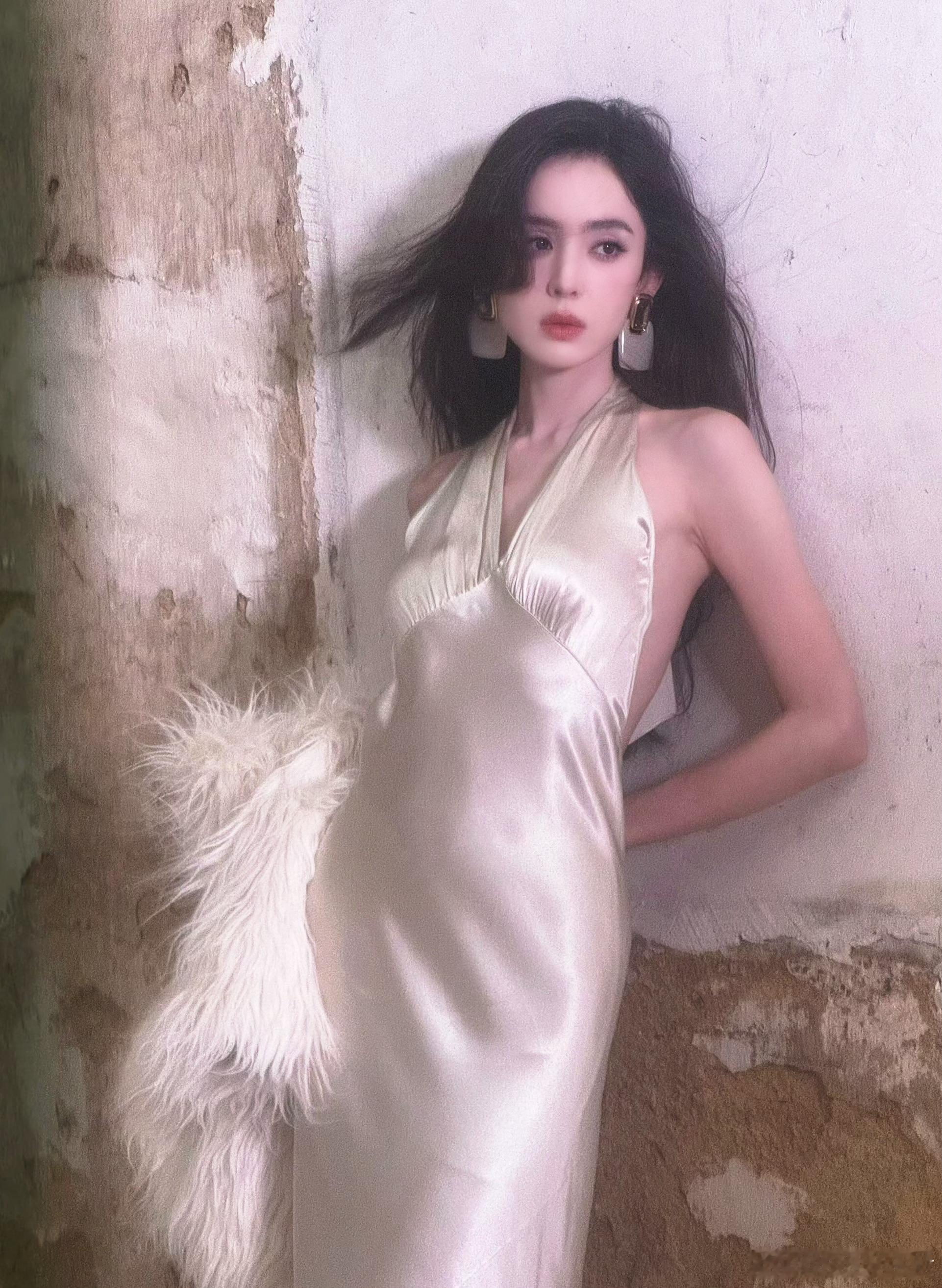 娜扎娜扎VOGUE时尚之力盛会第一组美图娜扎玉茗茶骨娜扎人生会