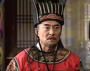 明朝科举的规矩有多严？贡院大门一关，考官考生全部封闭在内，随身多带一根蜡烛都可能