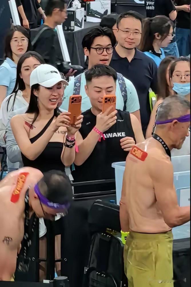知道王石为什么这么拼了，这样累一天回家后可以找借口早睡觉！