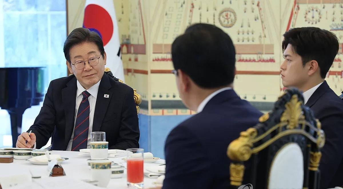 感觉李在明还是明智的。。。韩国总统李在明决定不出席将于当地时间24日至25日在
