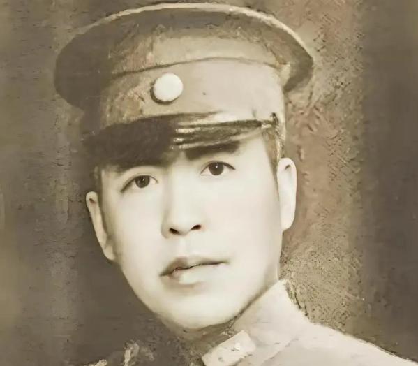 1948年，国民党第九绥靖区司令李良荣，从蒋介石那里领到60亿元军费后，却先把3