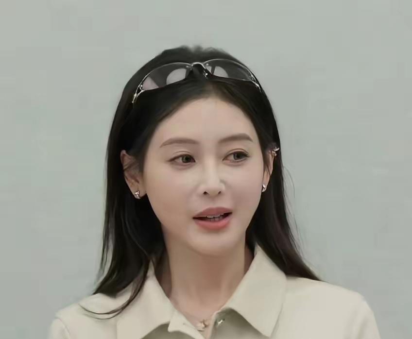 又一个想不开的美女…时间就是一个紧箍咒，催人想不开，这不，又一个内娱美女完成