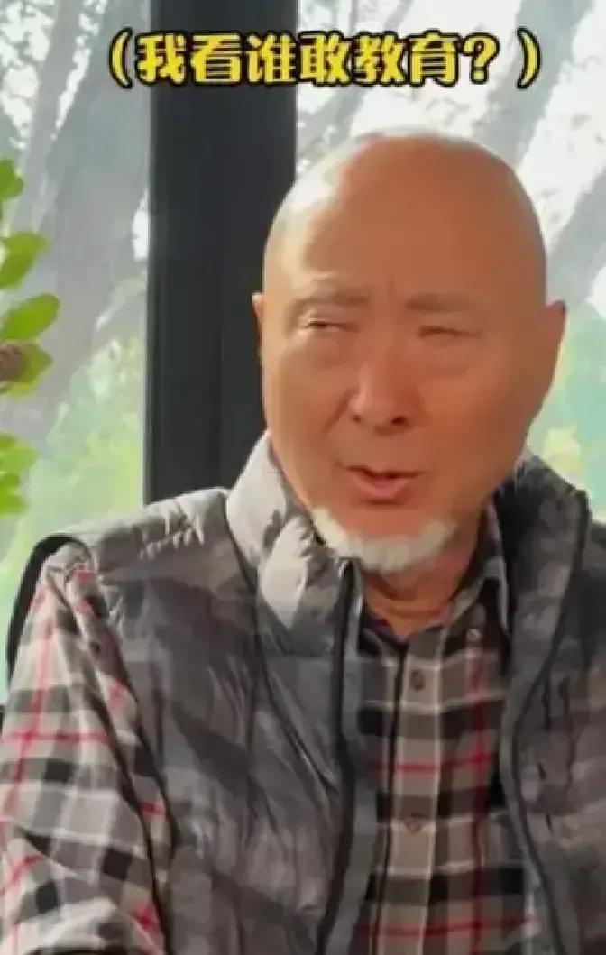 陈佩斯家今早上演隔代大战。孙子忘带作业被儿媳一顿批，儿子陈大愚撸袖子要当严父，