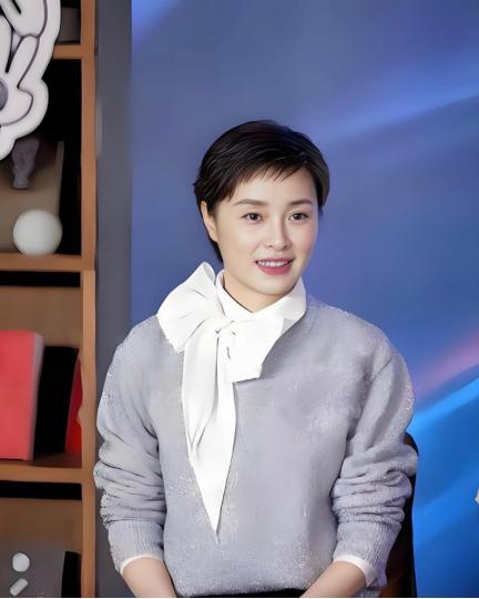 “连问都不问就答应了？”吴越回忆2024年底于和伟深夜邀戏，她没问任何条件直接点