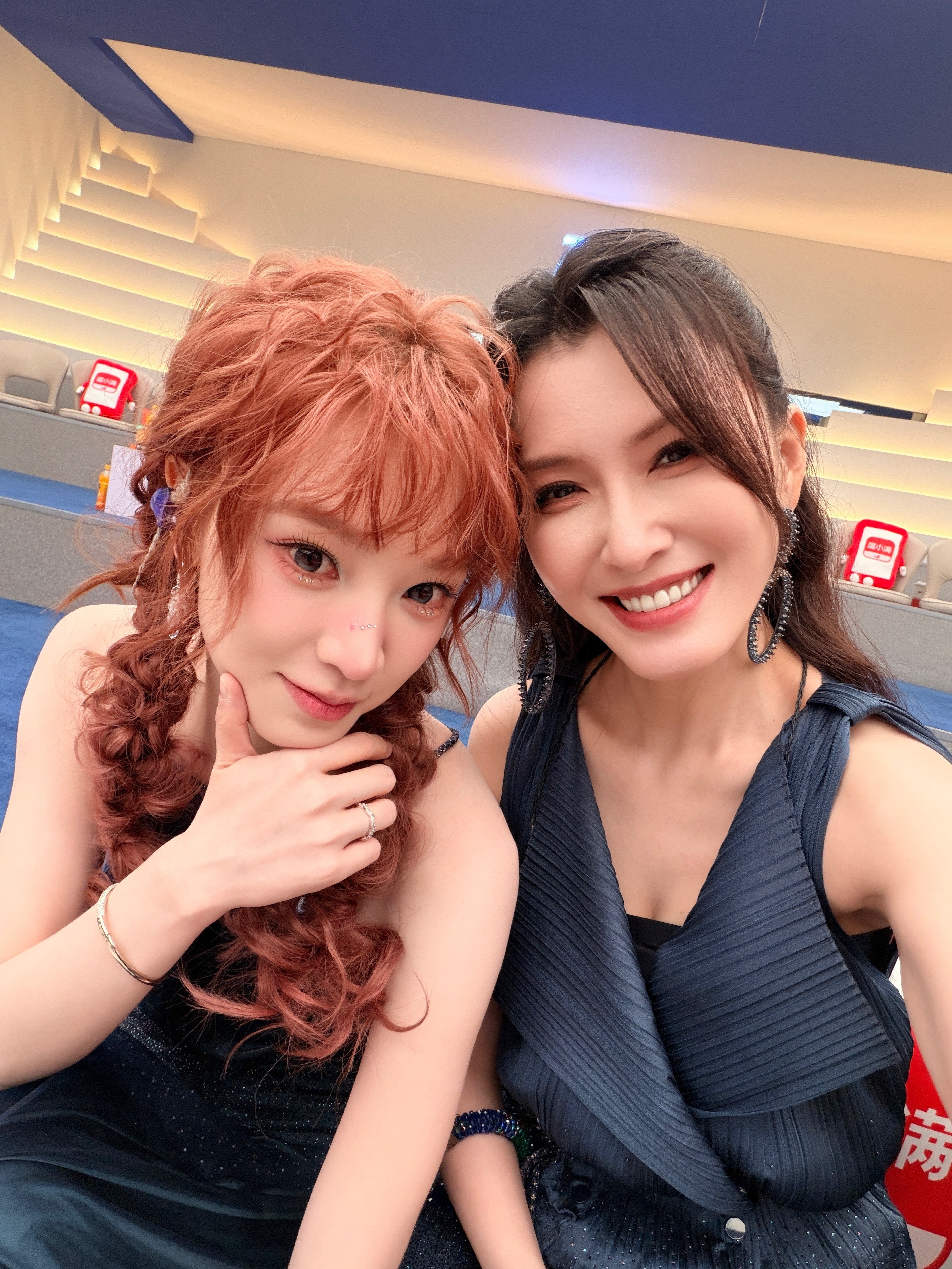 洁月灿看似虎母无犬女实则漂亮妈咪和好朋狗