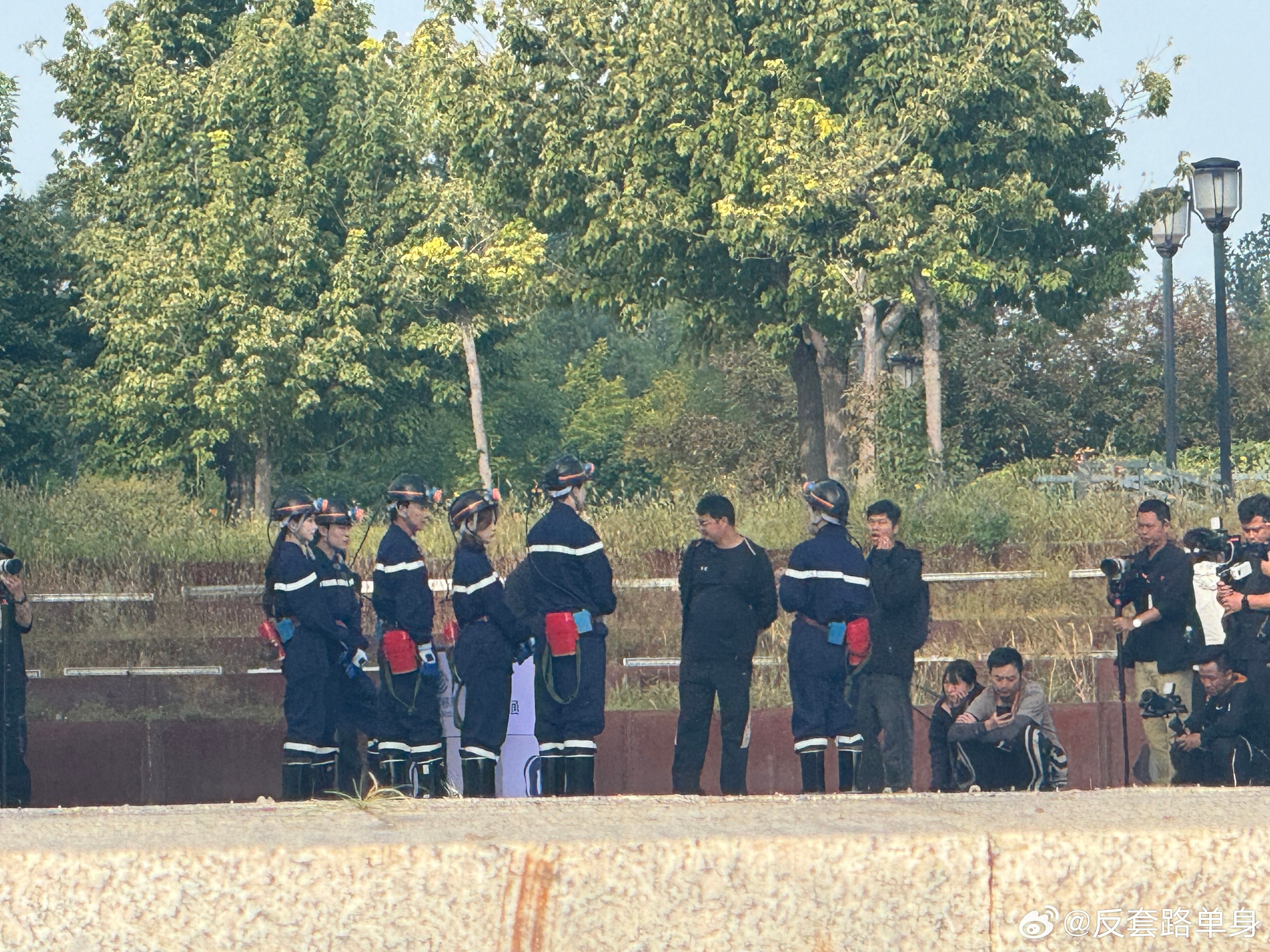 宝宝这是要去挖煤吗？👷🏻‍♀️杨超越非来不可​​​