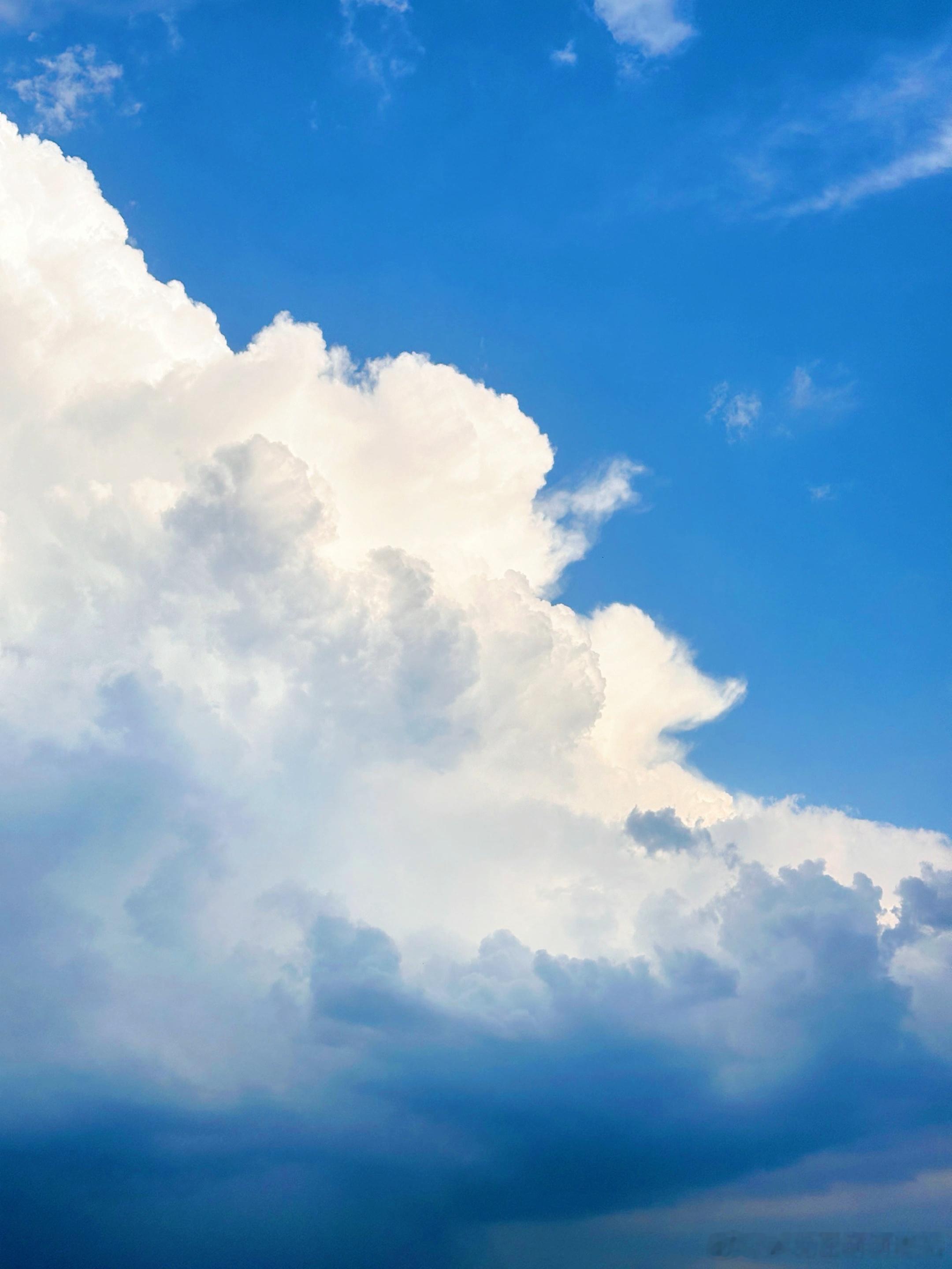 大青山徙步丨国内版多洛米蒂美到窒息⛰️走过N条徒步路线，大青山直接刷新我的期待值