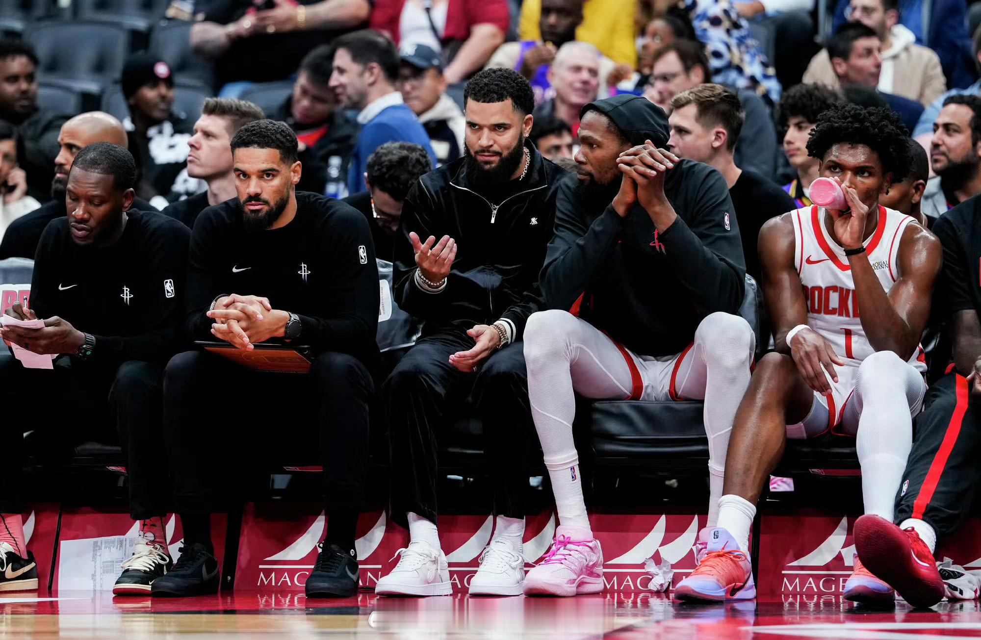 范弗利特谈杜兰特：“KD本赛季改变了我看待篮球的所有方式。因为对他来说，一切看起