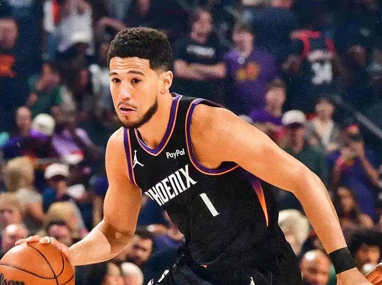 有一说一，今日英格拉姆和布克根本不在一个级别！！英格拉姆：本场比赛上场27