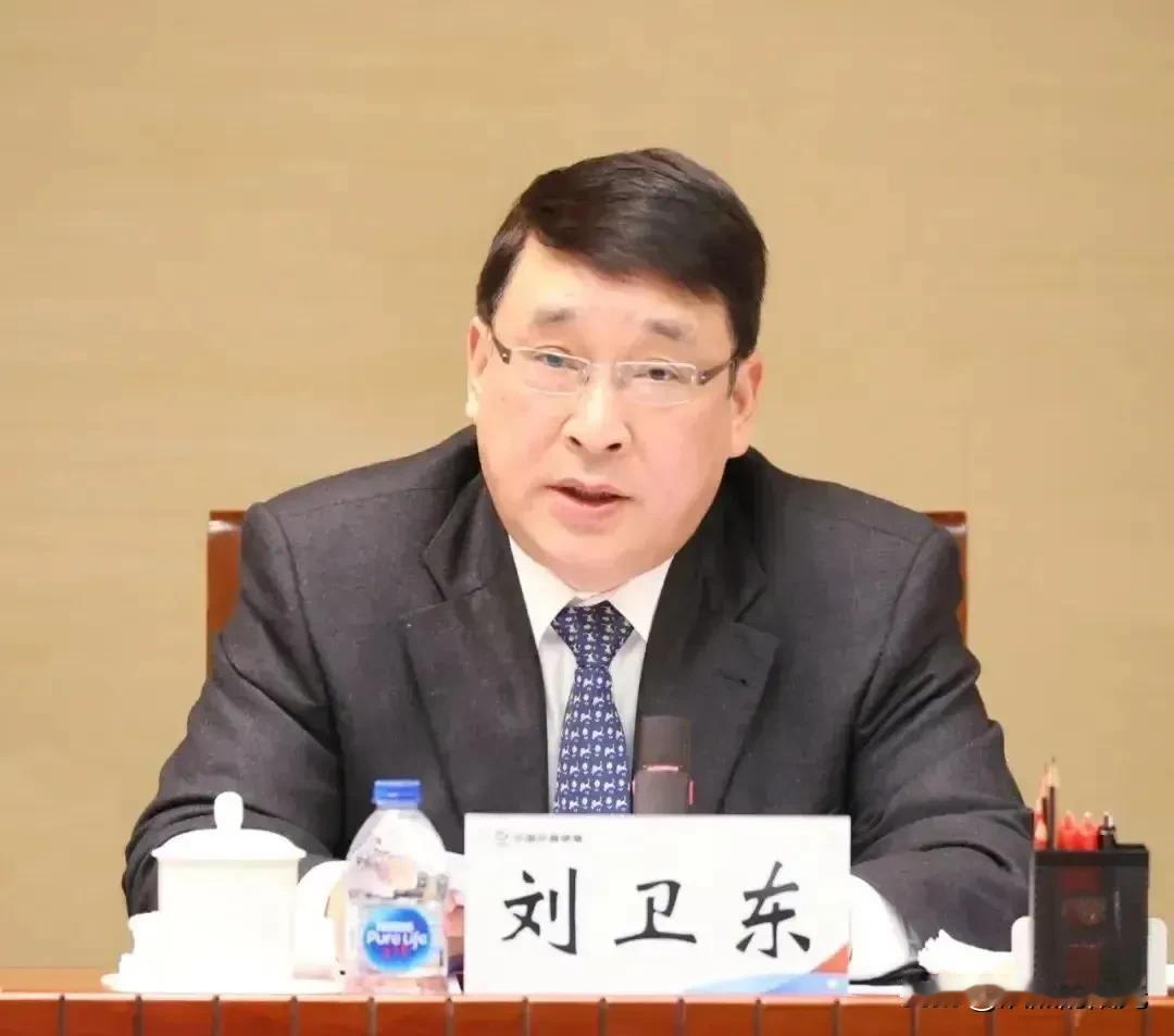 刘卫东落马一案，越想越令人脊背发凉！国防蛀虫必除，历史教训不能忘！身为国家兵