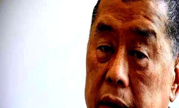 我到现在都想不明白，一个人怎么能张口说出“用核武器干掉14亿中国人”这种话还是