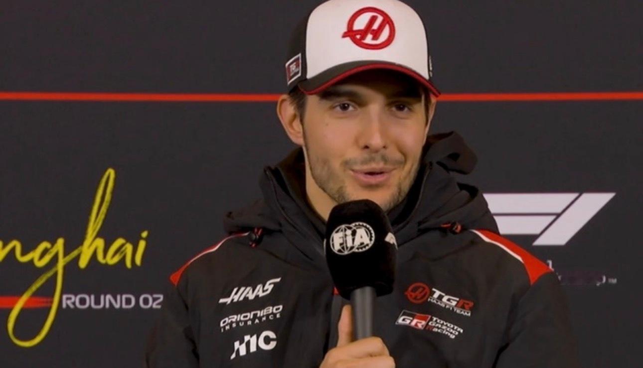 奥康说他被中国的地图导航软件惊呆了奥康在周四发布会上表示，今天早上在来到赛道的路