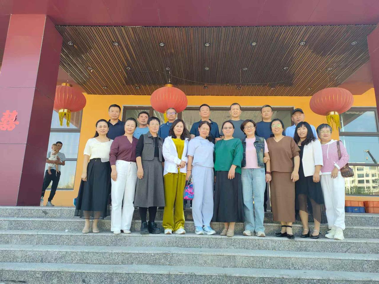 30年前，那些放弃高考去读中师的孩子们，后来都怎么样了？三十年前的中考，确实