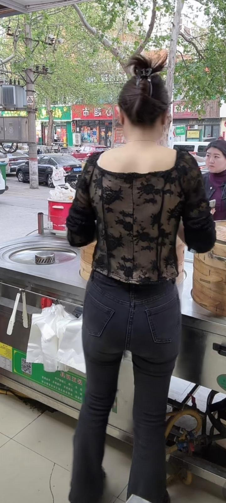 今年春天最想实现的心愿我们从陌生到熟悉，再从熟悉到陌生，兜兜转转，还是回到了原点