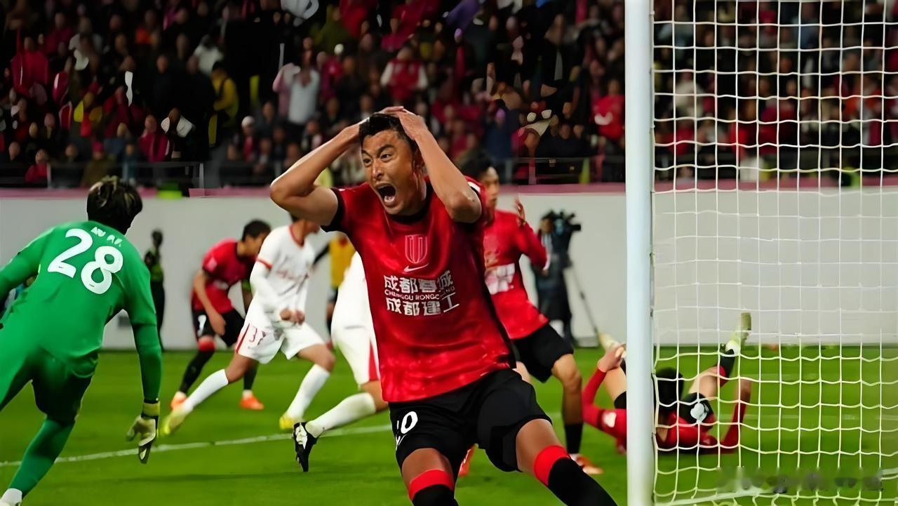 手手皆妙招！引援效果太明显，几大新引进球员完美弥补了球队的软肋。席尔瓦的到来