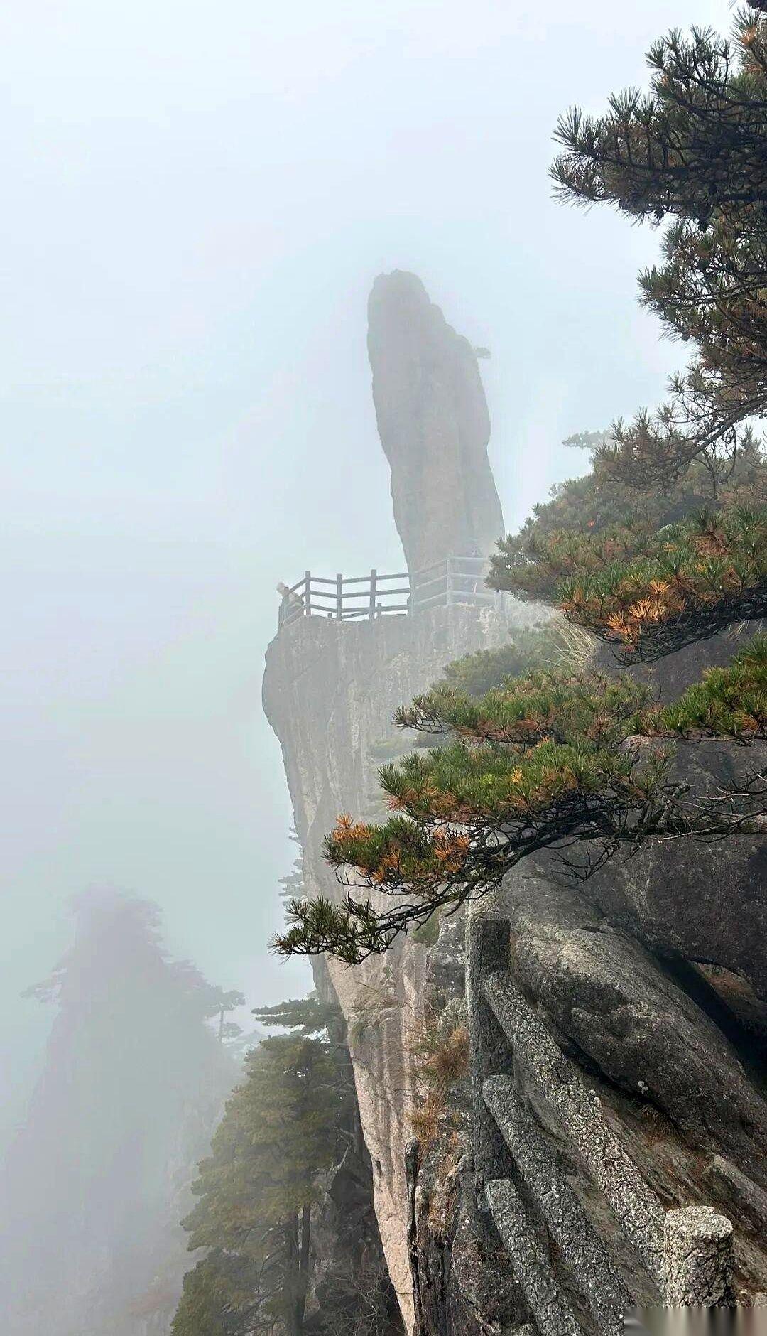 168cm，据说，是完美身高。谁说的？发了个证书吗？我算是看明白了，在某些人