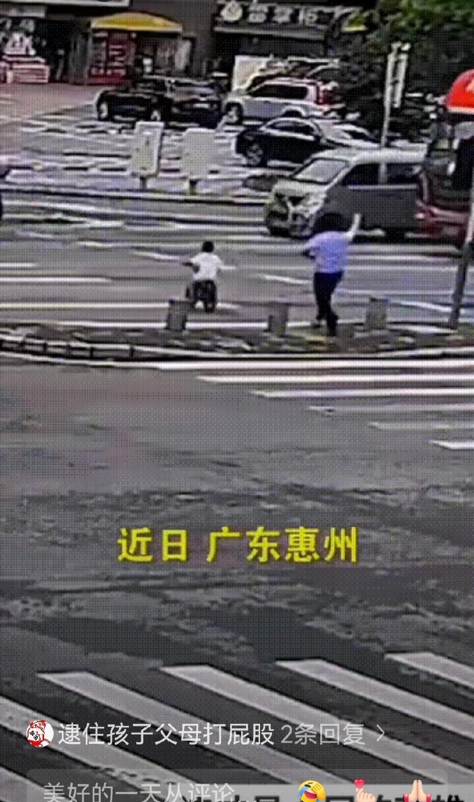 惊魂一刻，为勇敢的辅警点赞！最近在广东惠州，辅警曾勇军在执勤的时候，发现一个小