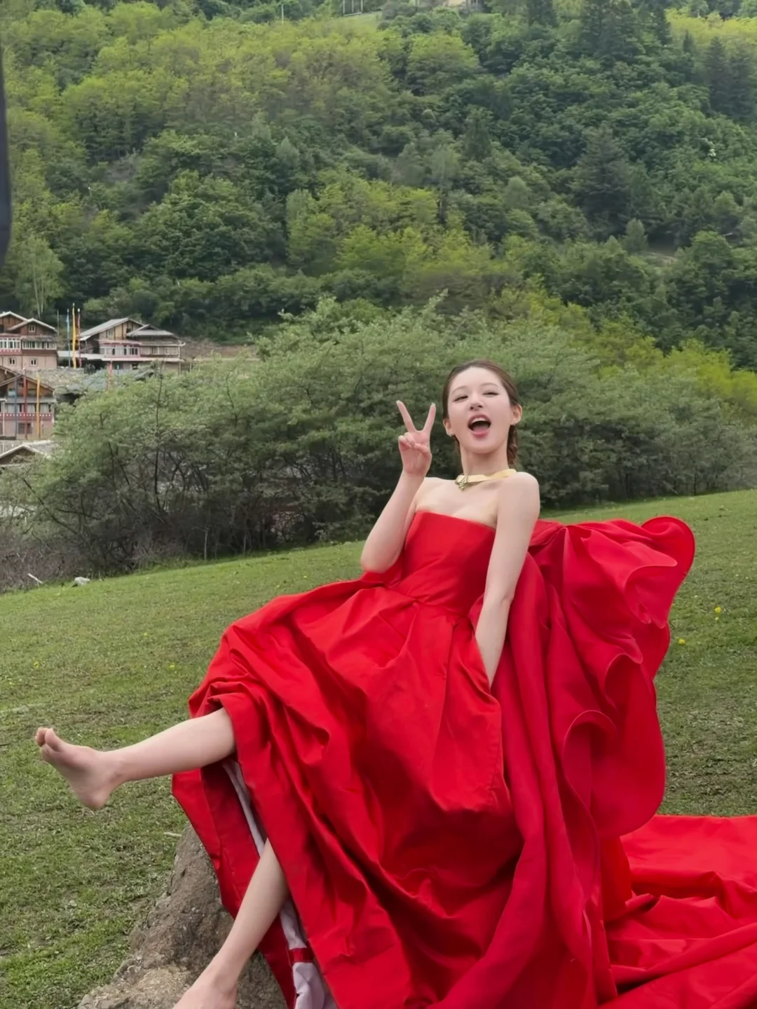 女鹅vs女神