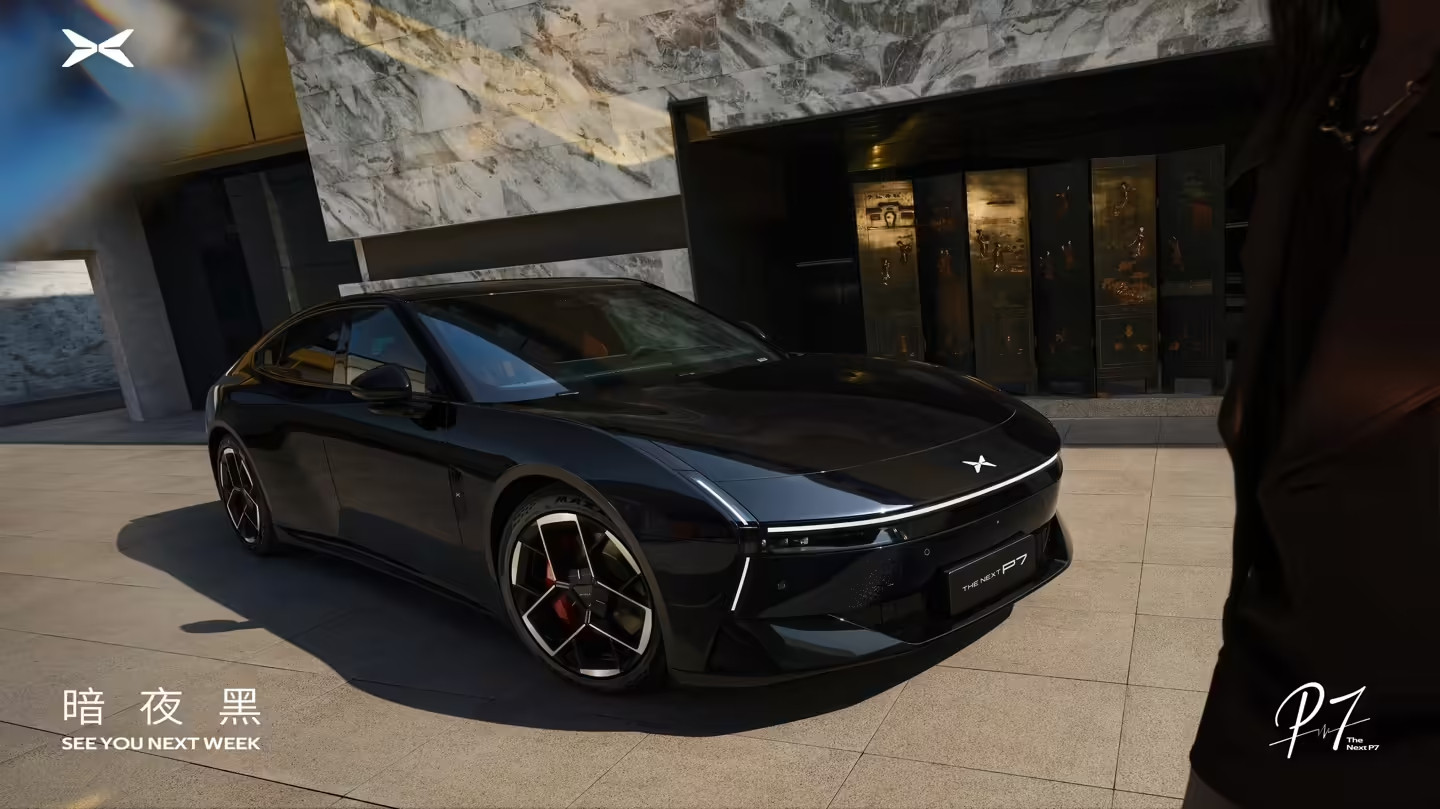 小鹏P7全新黑武士车色“暗夜黑”定档3月18日发布黑色还是经典，要是