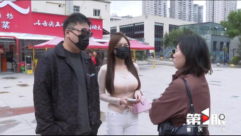 重庆的金先生最近可算吃了个大亏——他把做生意挣的上百万交给女友闵女士保管，结果等