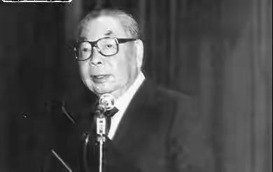 蒋介石亲下密令：除掉这个女人，哪怕她肚子里还怀着我的骨肉说起蒋家的秘史，有个