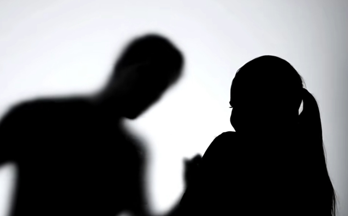 男子酒后刺死妻子儿子出具谅解书记者近日从裁判文书网了解到这起发生在山西晋中的夫妻