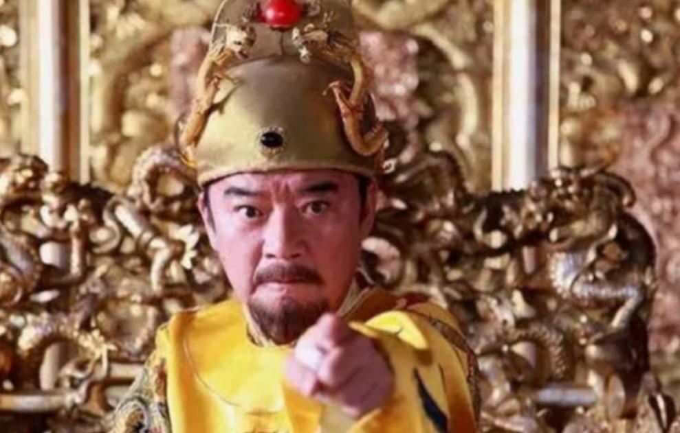 1390年，唐胜宗在被朱元璋赐死前，心有不甘的问朱元璋：我从18岁开始追随你，忠