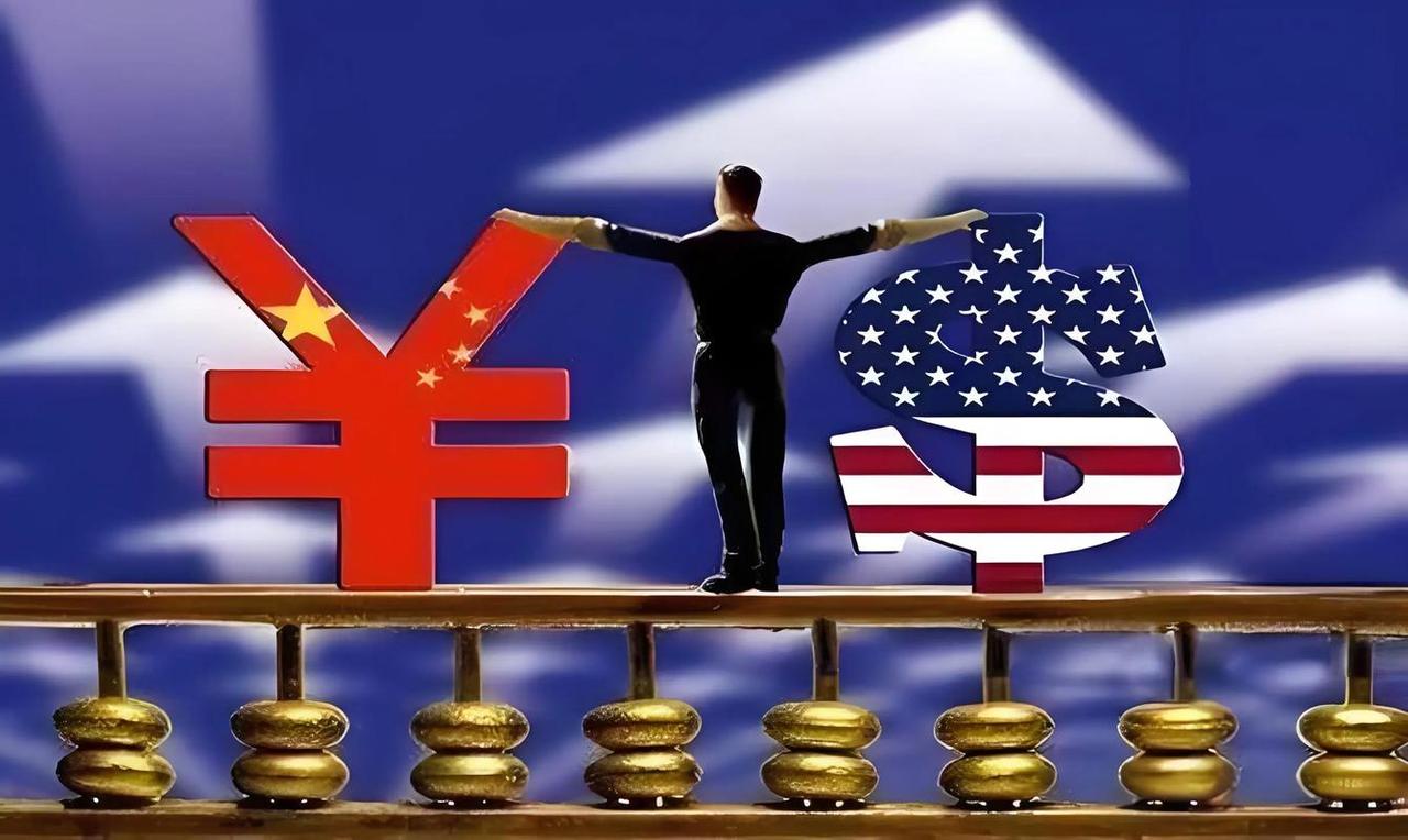 美国要加税还要人民币涨价，表面是贸易谈判前的施压，实质是想让中国同时吞下关税成本