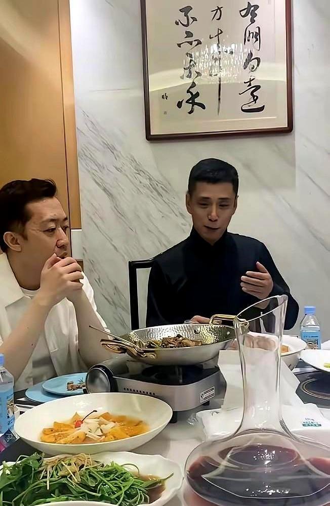 十年了，李菁一句话又把当年和郭德纲分家那事儿捅了出来，说就算现在说开了也不可能好