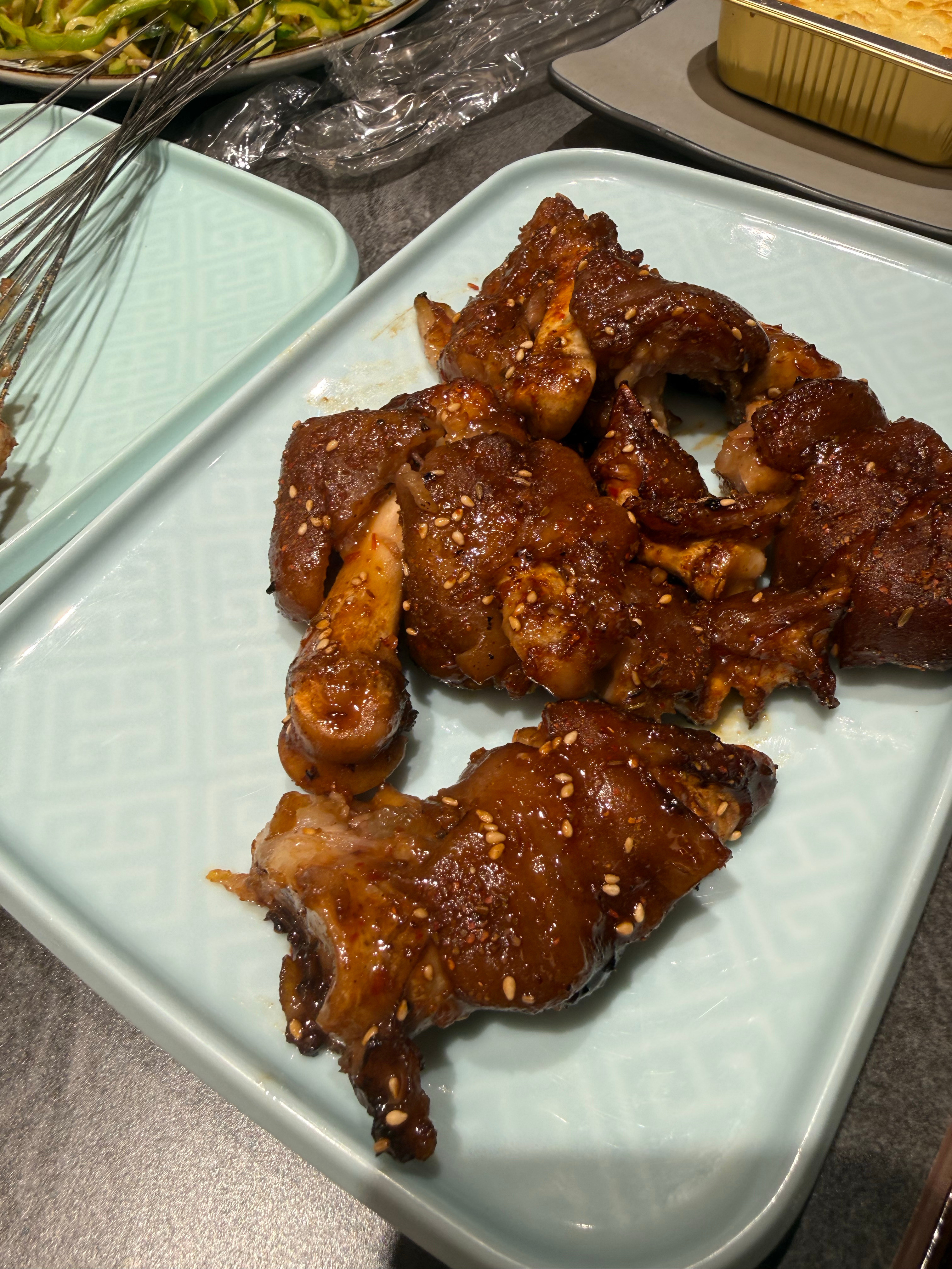 改善伙食我最爱的猪蹄子