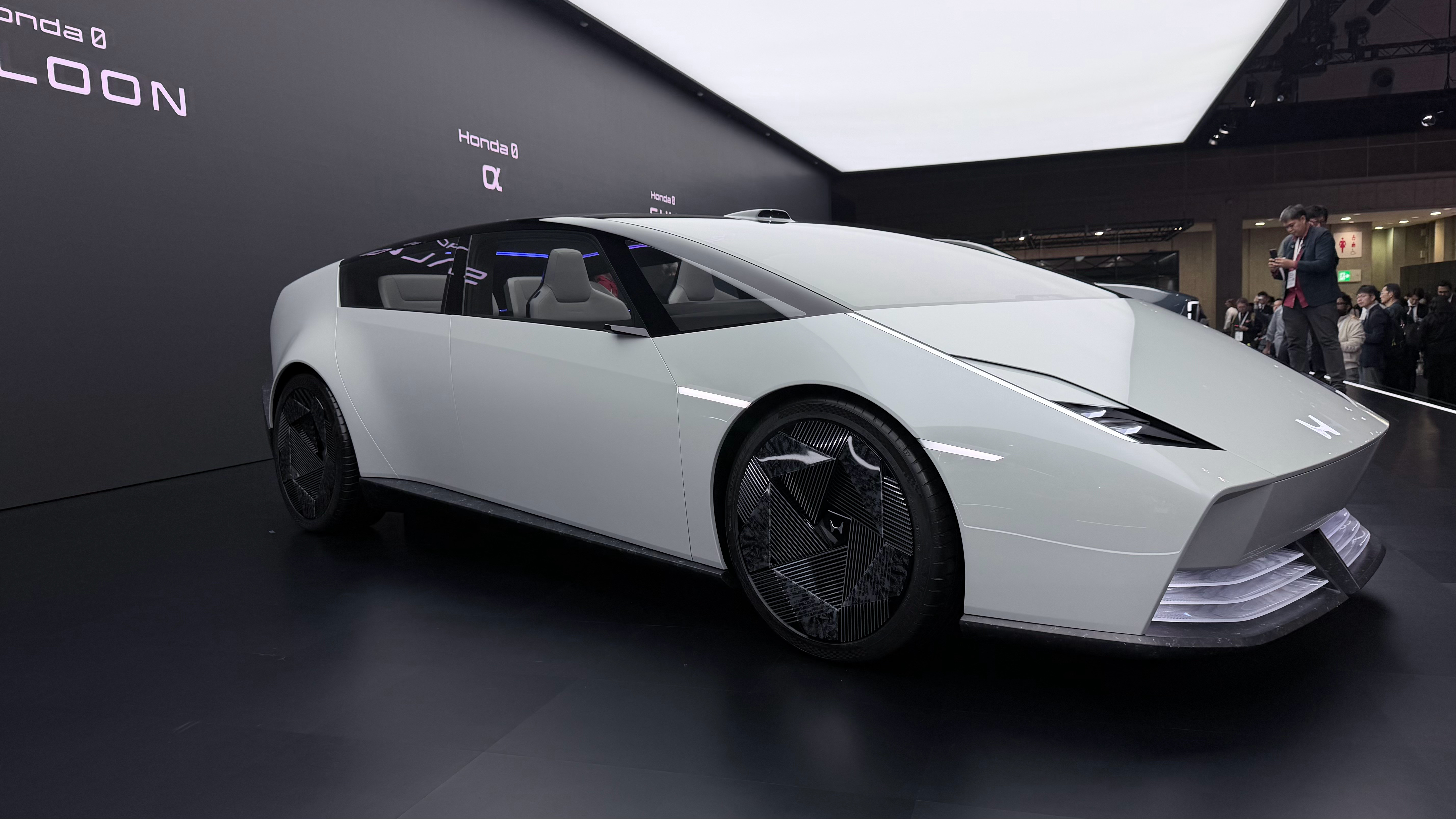 2025东京车展这个造型设计你打几分？​​​