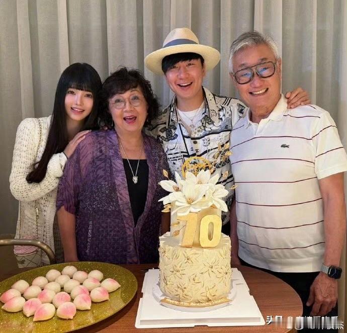 全网都在祝福林俊杰胡彦斌酸了网友态度真的是两极反转网友们都在庆祝，评论区都