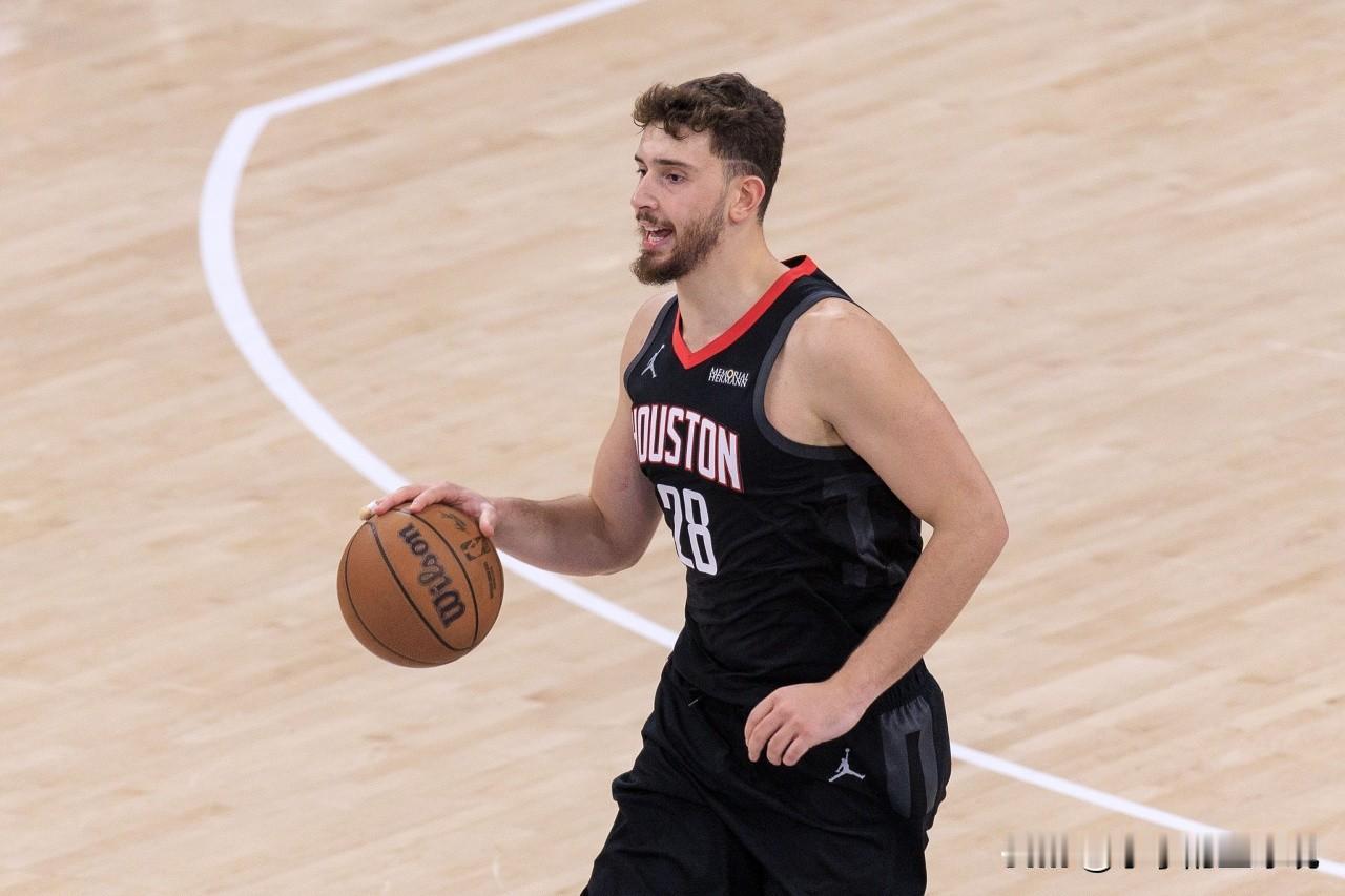 阿门是不是没办法与申京兼容，两人都没篮，同时摆在场上，非常堵空间，阿门和申京的重