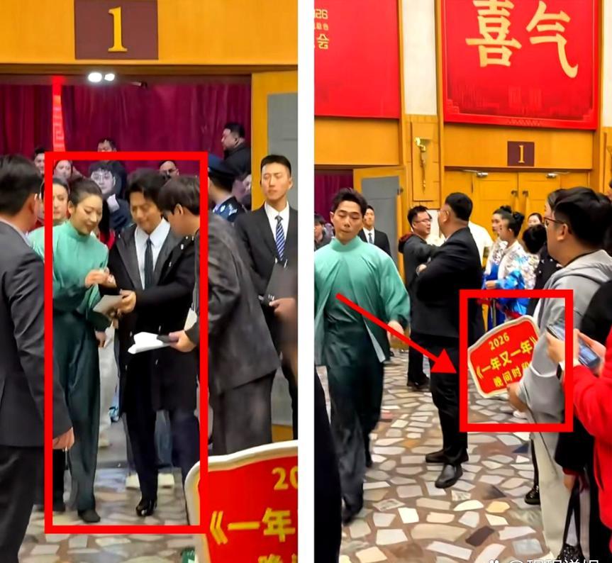 当所有人都急着离开春晚后台时，李健被催了三次都没动。他接过笔，把每个名字签得工