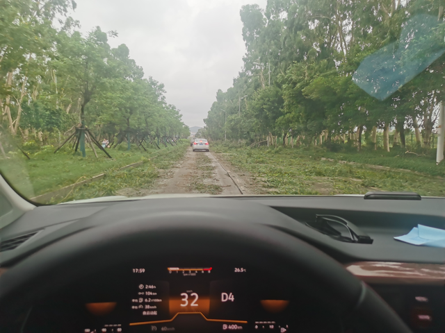 大众途岳小毛病太多了车型：22款1.4T舒适版行程：7个月接近1万公里落地