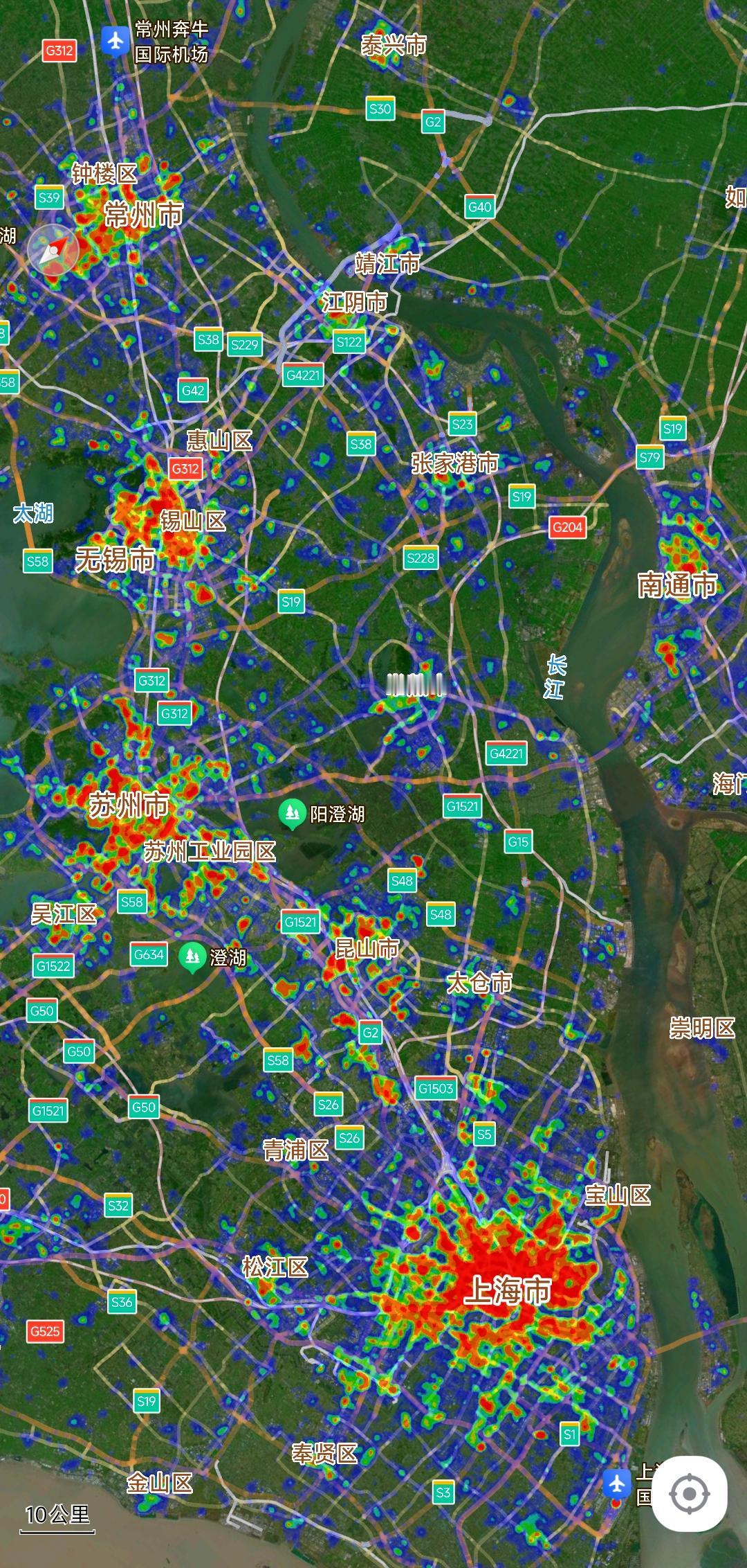 看来上海市区更繁华，以至于苏州、无锡、南通、常州加起来的繁华程度还是稍显逊色，观
