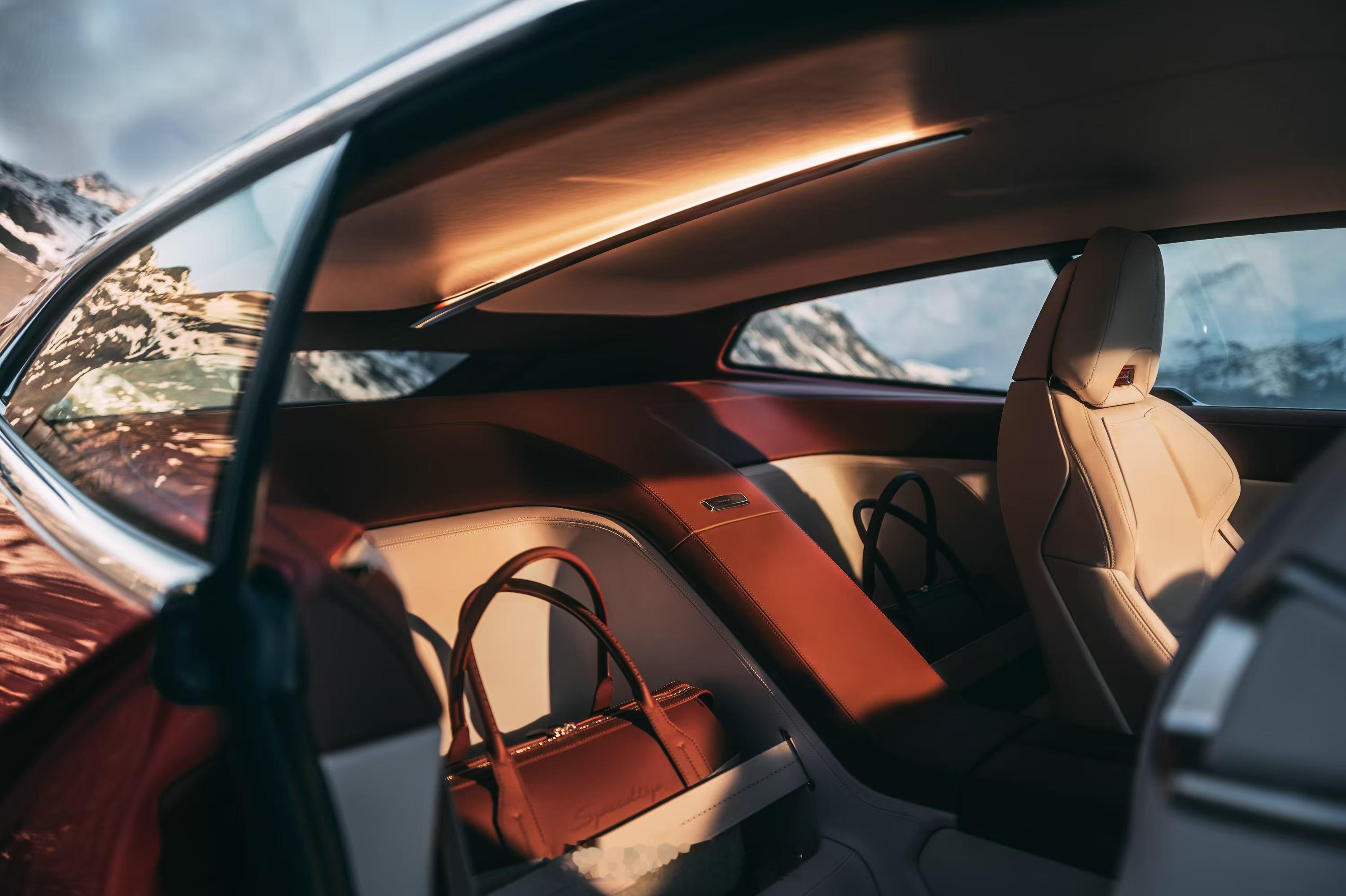 BMW Speedtop概念车震撼登场：限量70台，定义未来豪华旅行新风尚！