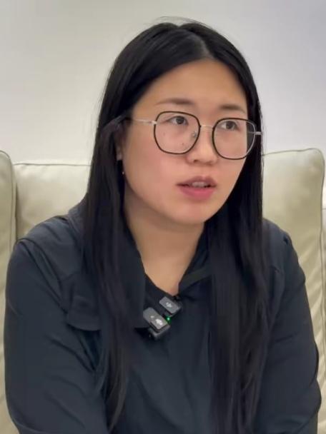 柴桑大姐直播吐露心声！不要让这样一个家庭在孤独中绝望！柴桑大姐直播：谈起他们