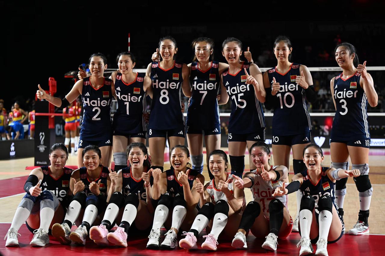 今晚20:30继续看中国女排1⃣️，看李盈莹能否找回状态世锦赛已经过去两场