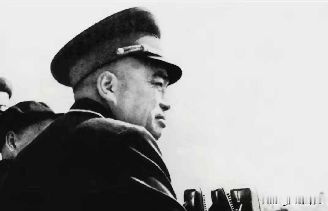 抗美援朝美国失败了，是彭德怀太厉害了，美国应该庆幸粟裕没去，毛主席一开始就想让粟