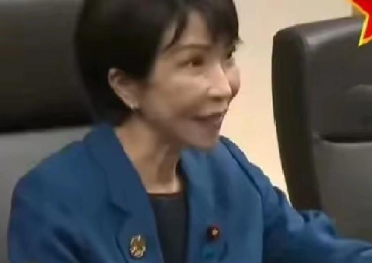 黄海3天实弹演习亮剑！2000枚弹药饱和攻击+东风-17部署，构建覆盖日本全境火