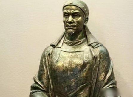 洪秀全生前有个让人瞠目结舌的怪癖——吃饭必须上"二十四牲"，鸡鸭鱼肉烹好之后，还