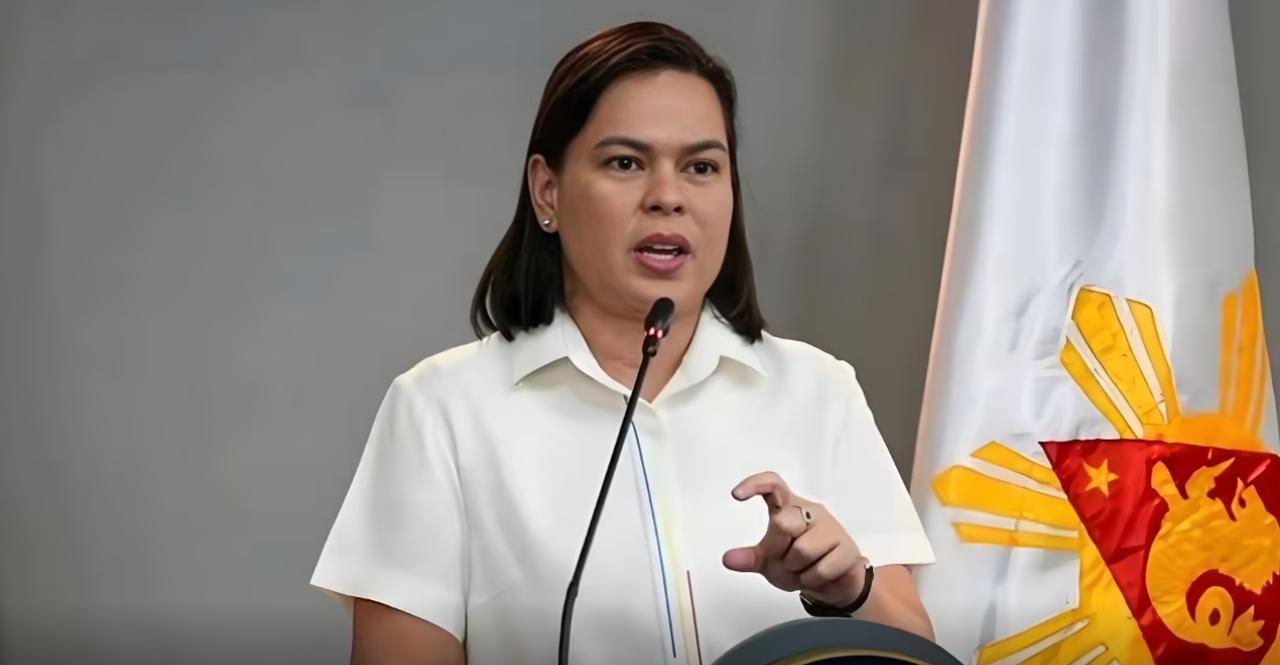 拳打警长、硬核扫毒、怒怼总统、亲近中国，莎拉才是菲律宾真正的“狠人”。被称为