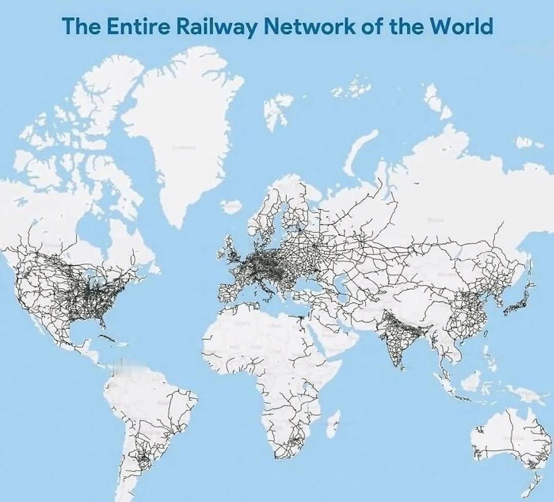 世界铁路网络全貌。英国不愧是铁路发明国。